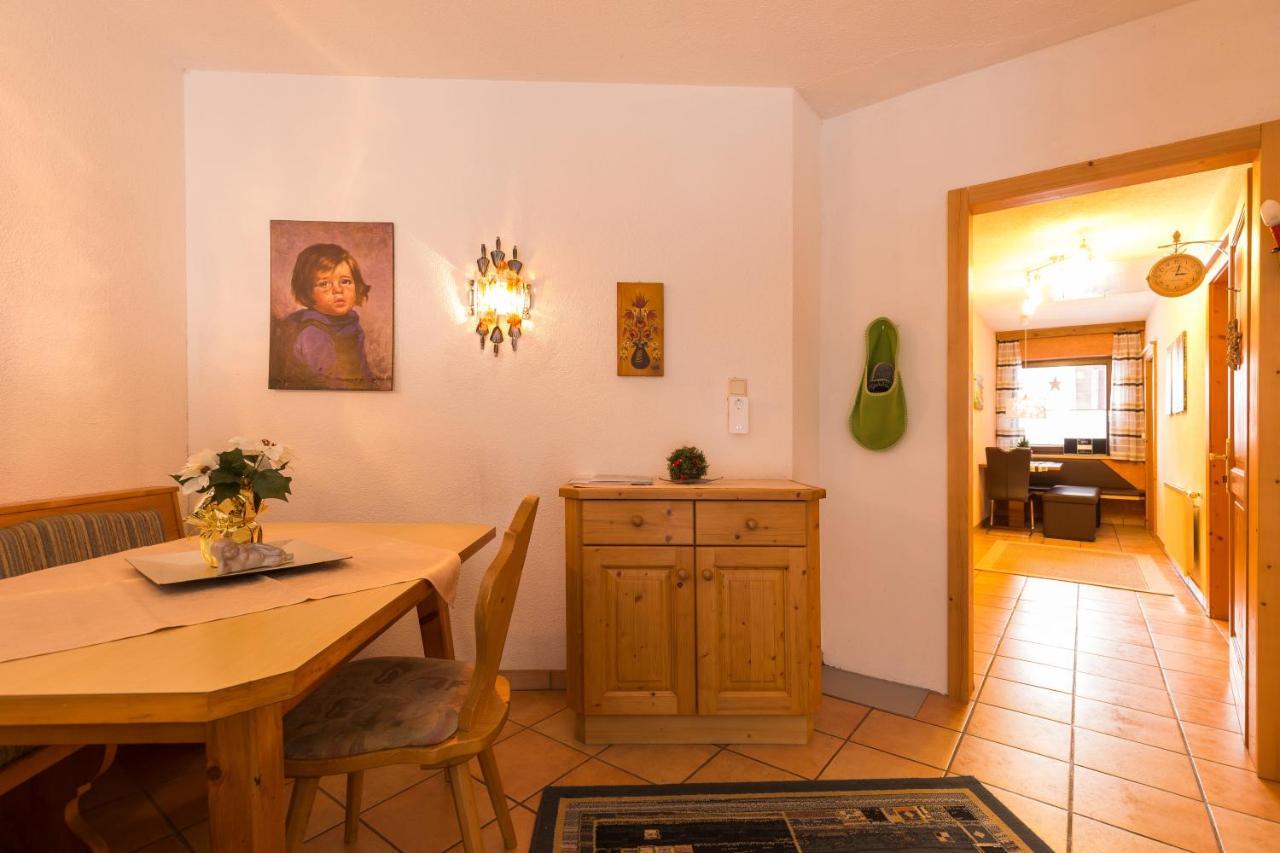Gasthof Piburger See Hotel Оец Екстериор снимка