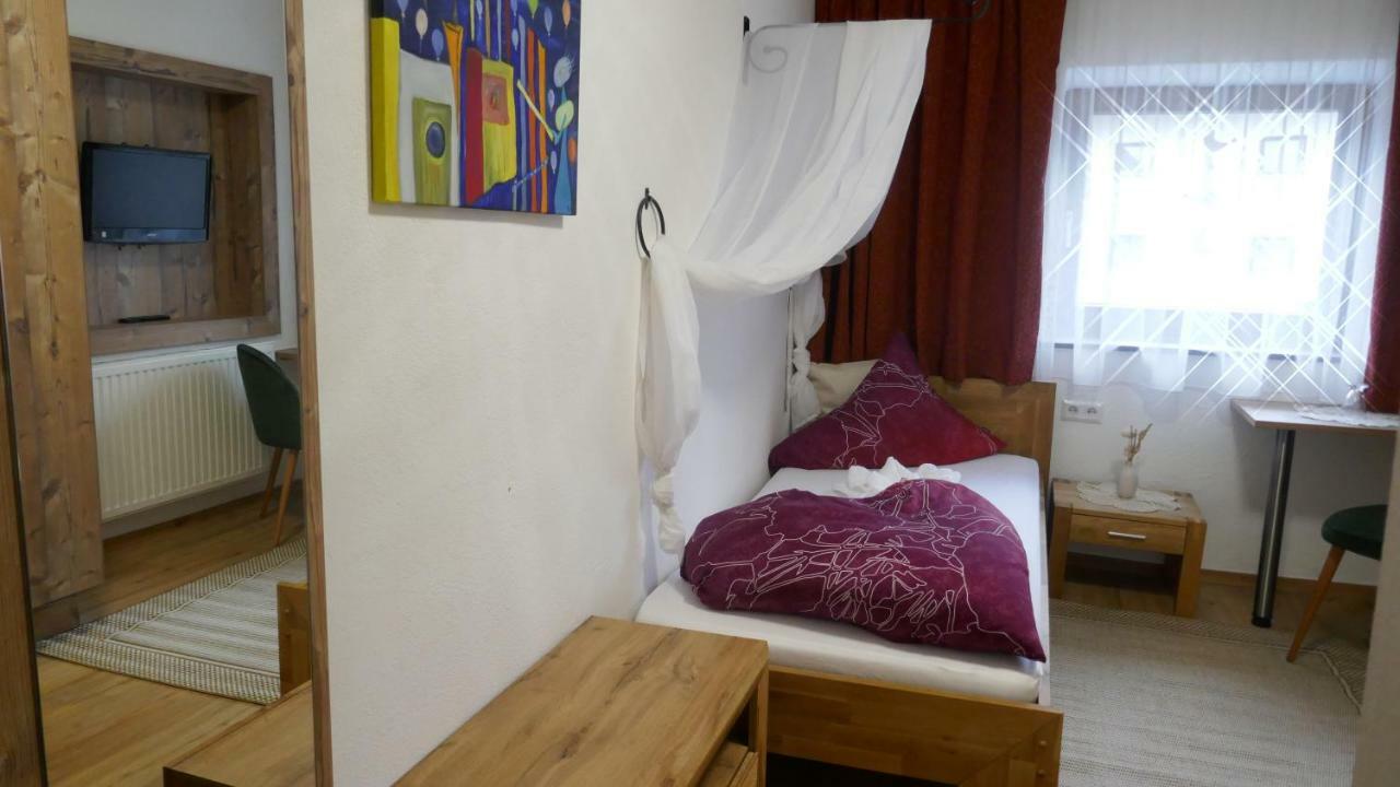 Gasthof Piburger See Hotel Оец Екстериор снимка