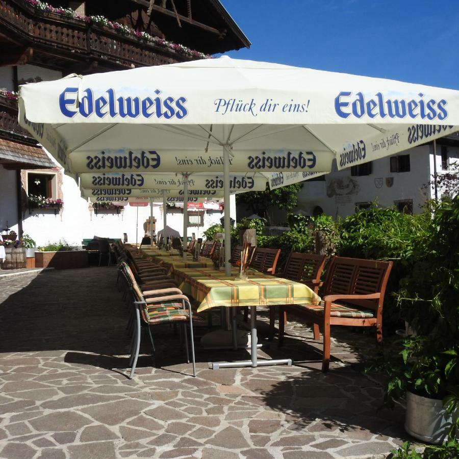 Gasthof Piburger See Hotel Оец Екстериор снимка