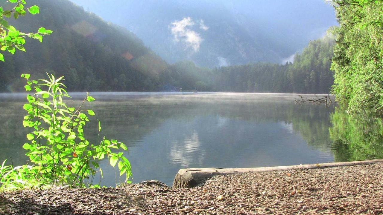 Gasthof Piburger See Hotel Оец Екстериор снимка